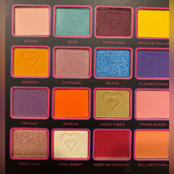 Revolution Makeup The Simpsons Summer Of Love Homer Marge Eyeshadow